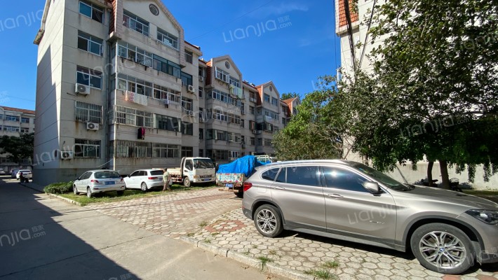 农学院小河口外景图