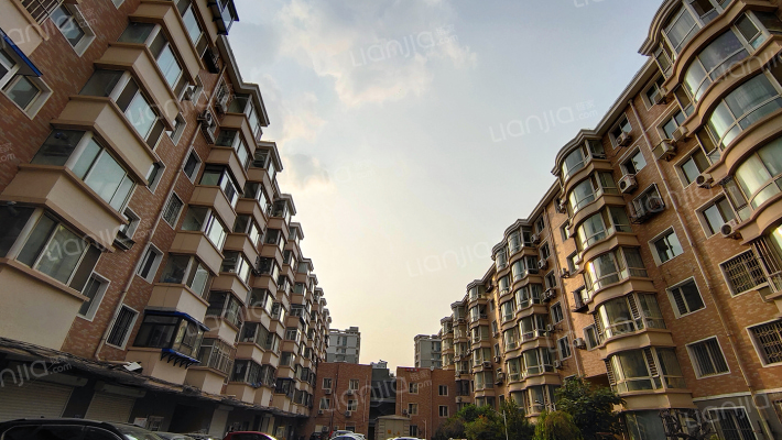 御览嘉园外景图