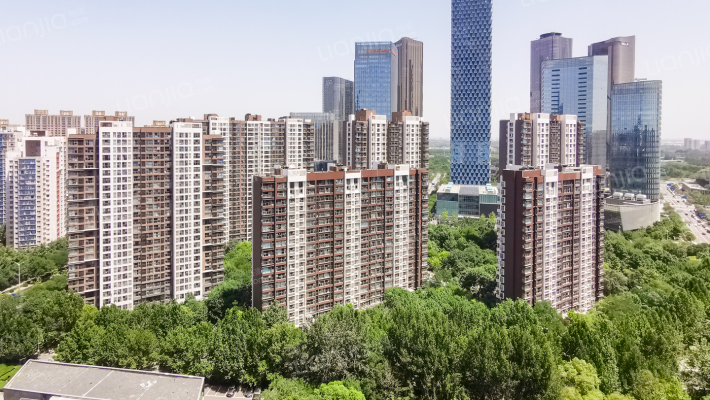 融科橄榄城一期外景图