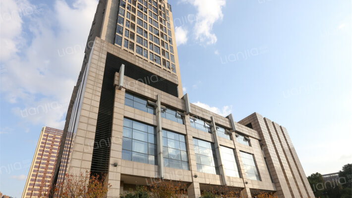 中城商务广场外景图