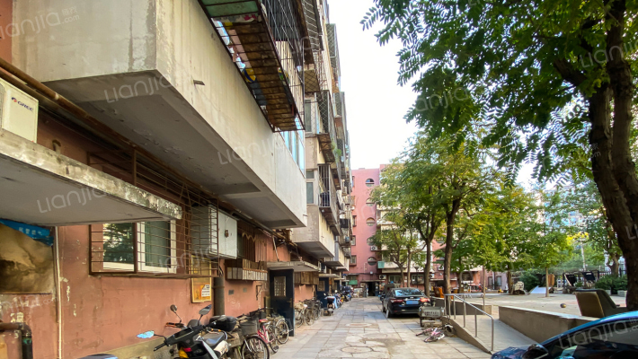 马家堡67号院外景图