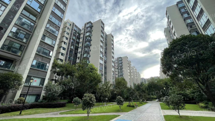 燕楠国际云锦外景图