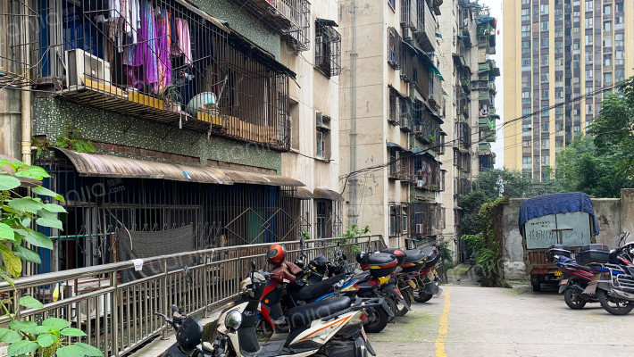 盘龙一村外景图