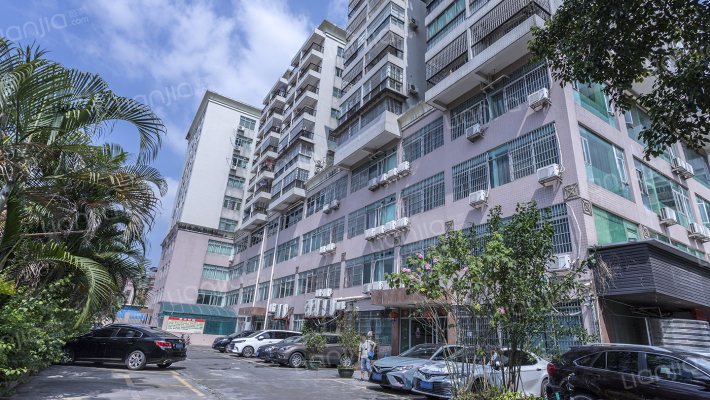 长兴大厦外景图