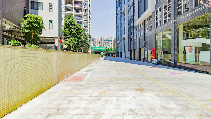 腾步大厦外景图