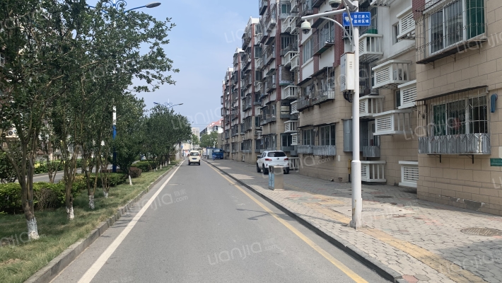 王园南里外景图