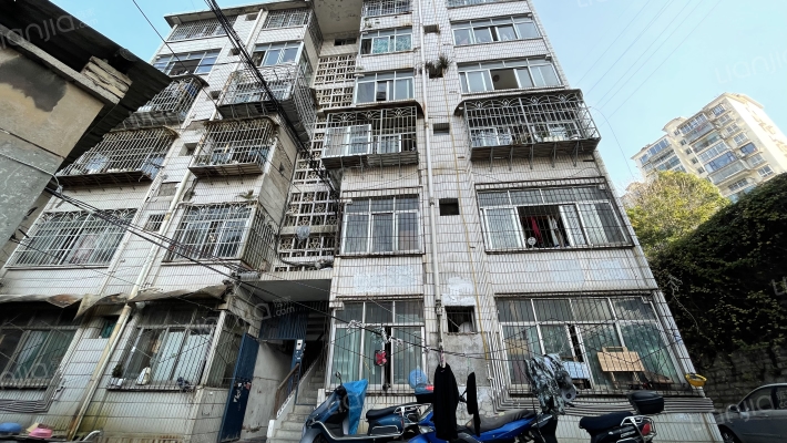 百花山路84号外景图