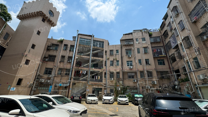 怡心广场外景图