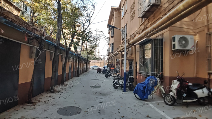 方北金属公司宿舍外景图