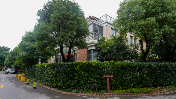 名仕豪庭(别墅）外景图