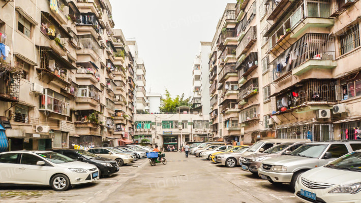 宝岗花园外景图