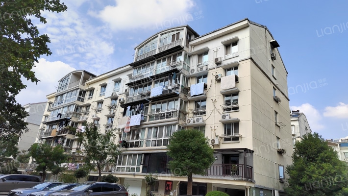 依水佳苑西区外景图