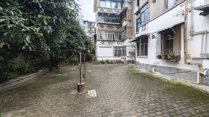 行署大院外景图