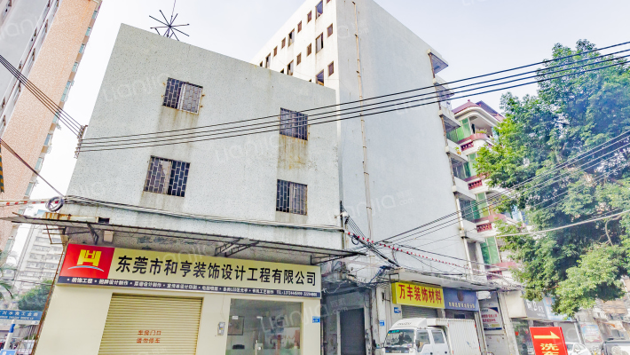 外经贸宿舍外景图