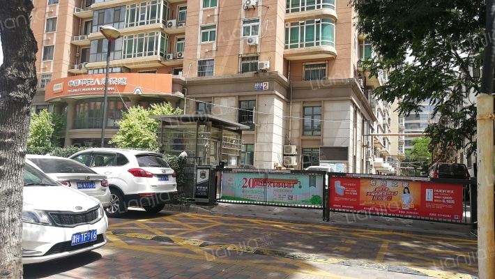 润泉公寓外景图