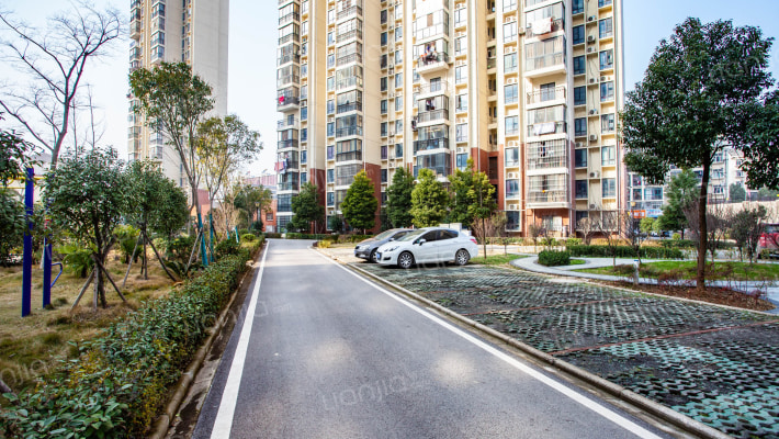 华舟汀岸外景图