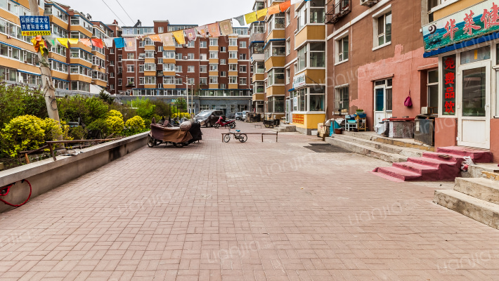 宏盛教师楼外景图