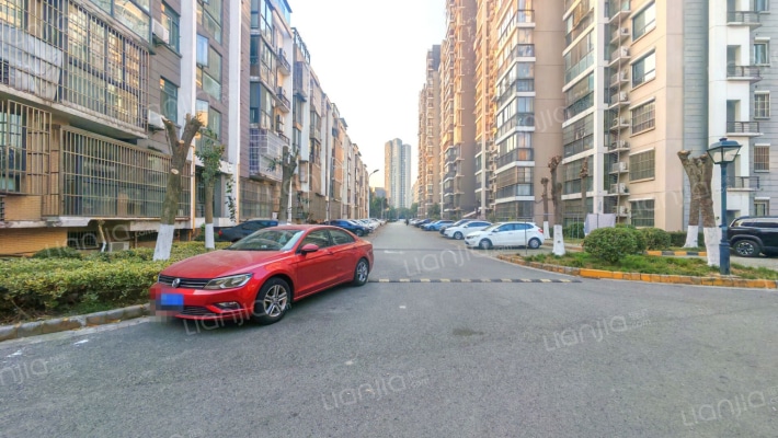 城西花园外景图