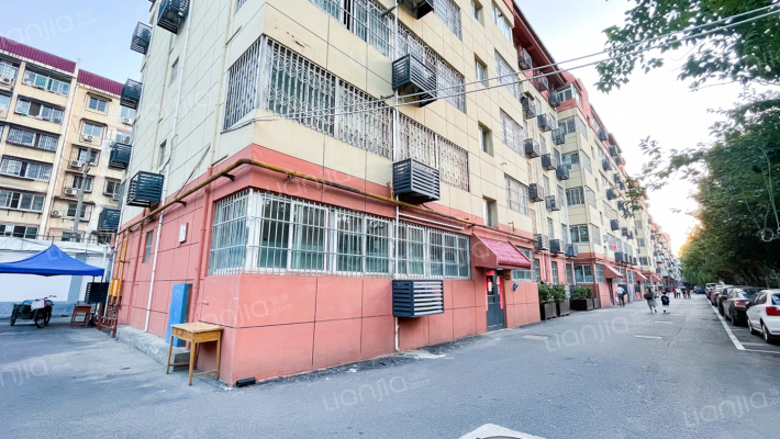 西安市第八十五中家属院南区外景图