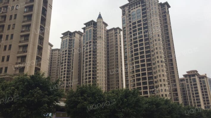 怡翠玫瑰园外景图