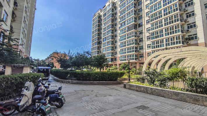 普利文东花园外景图