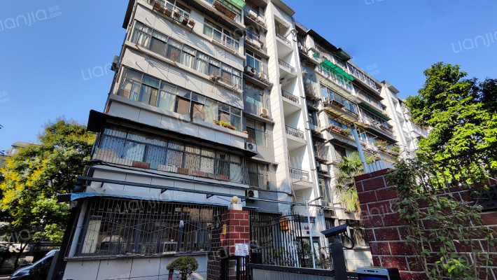 洪山侧路32号外景图