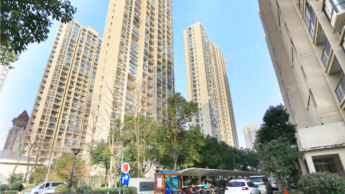 北桥人家外景图