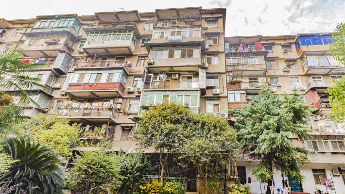 民主三路20号何家垅干休所外景图