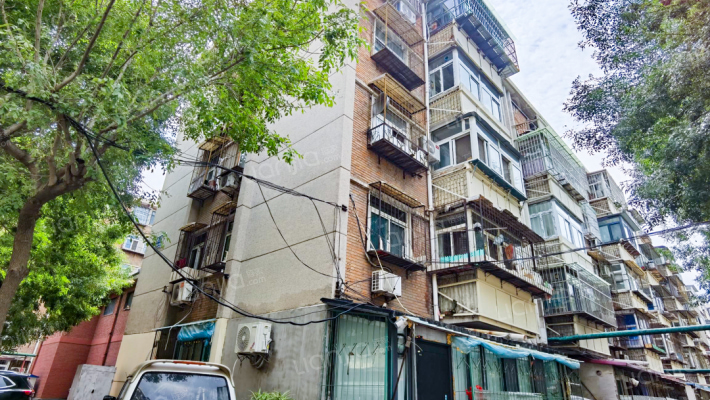 长征楼(河东区)外景图