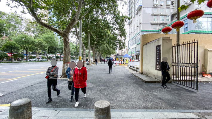 陕建六建集团长乐西路小区外景图