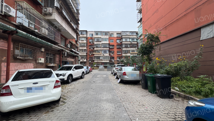 万新家园外景图