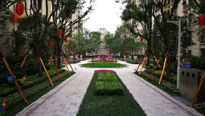 万科五龙山翡翠郡外景图