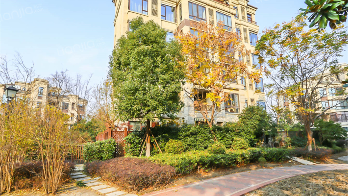 富力湾四季半岛外景图