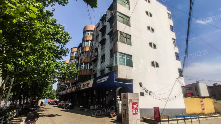 汽车南站家属院外景图