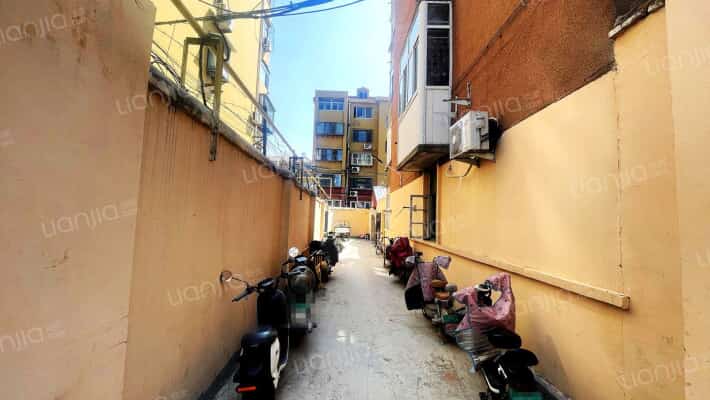 堤口路114号外景图