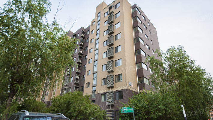 紫金新干线外景图