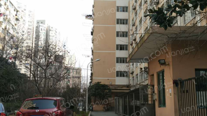 文艺大楼外景图