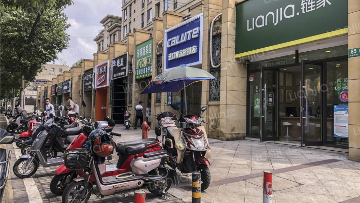 虹梅小区外景图