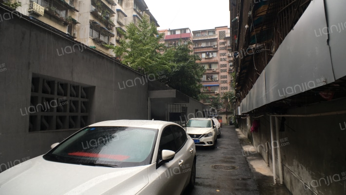 银沙横街6号院外景图