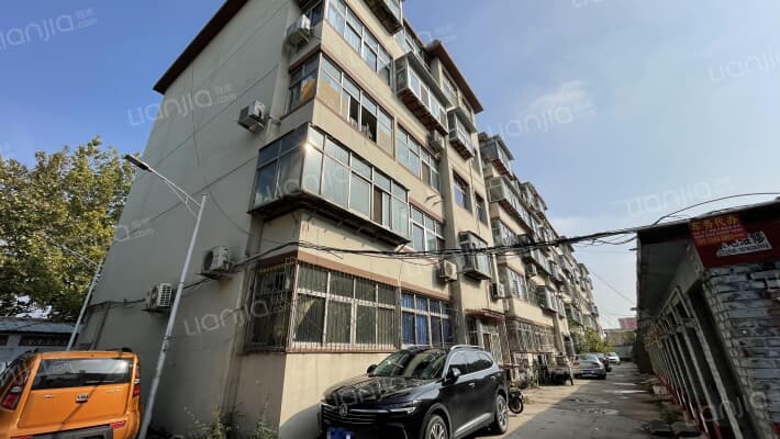 长安区劳动技工学校外景图