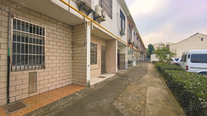 公园新村(万寿路)外景图