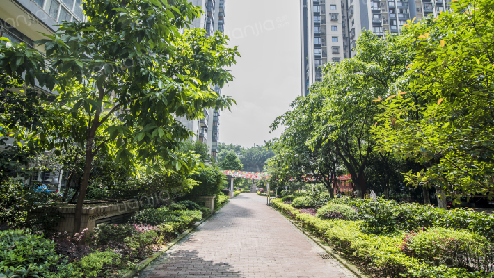 沛鑫四季香山小区外景图