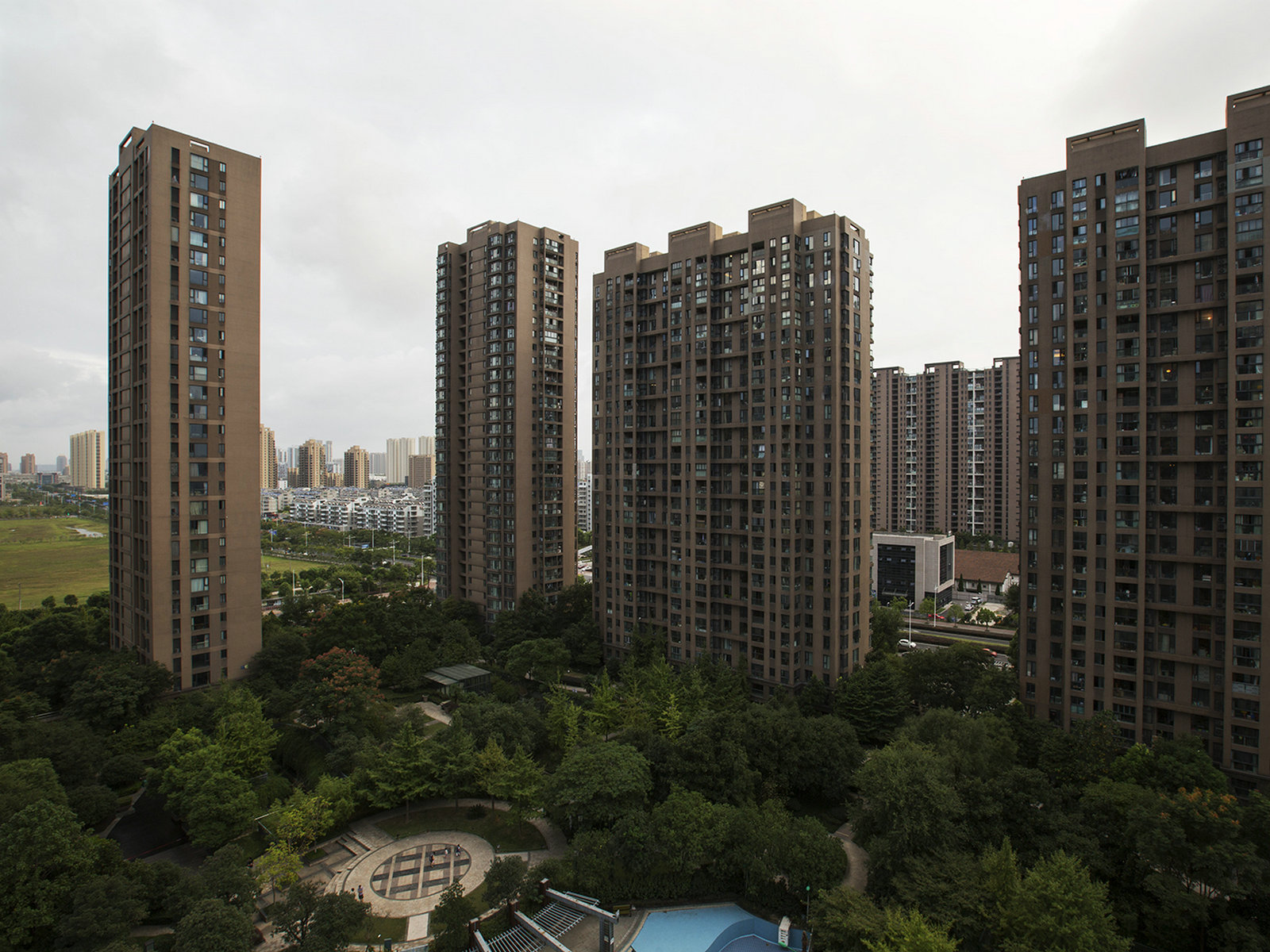 瑞立中央花城小区实景 8
