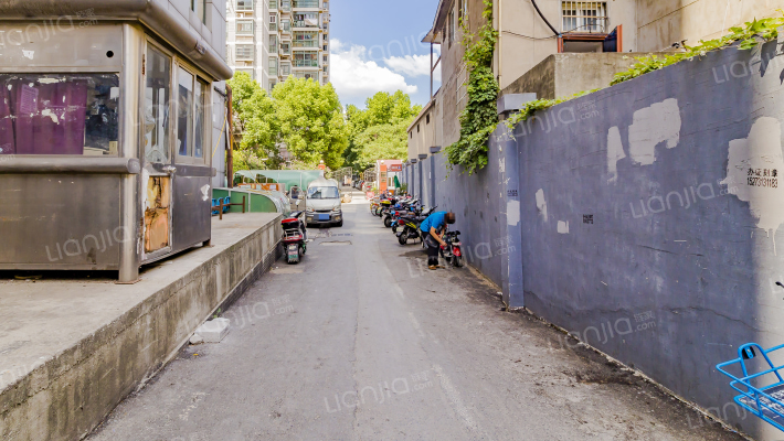 亚都大厦外景图