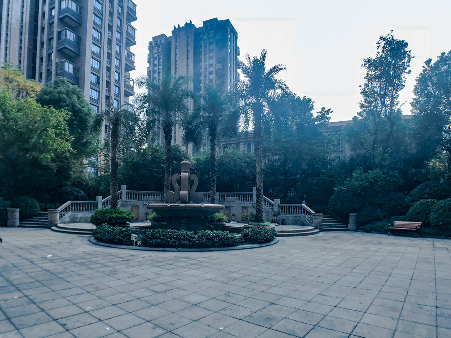 吉祥半岛小区实景 18