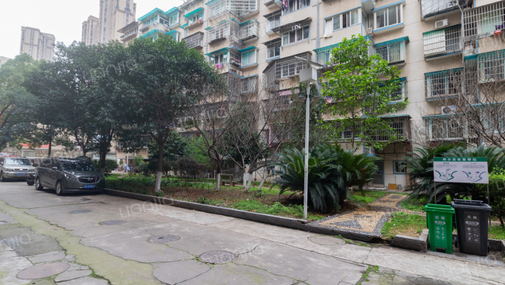 船舶厂宿舍外景图