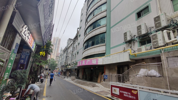 角尾路外景图