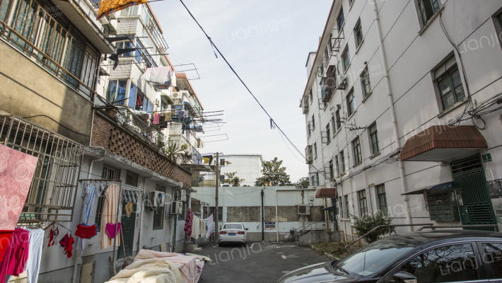 南桥路51弄外景图