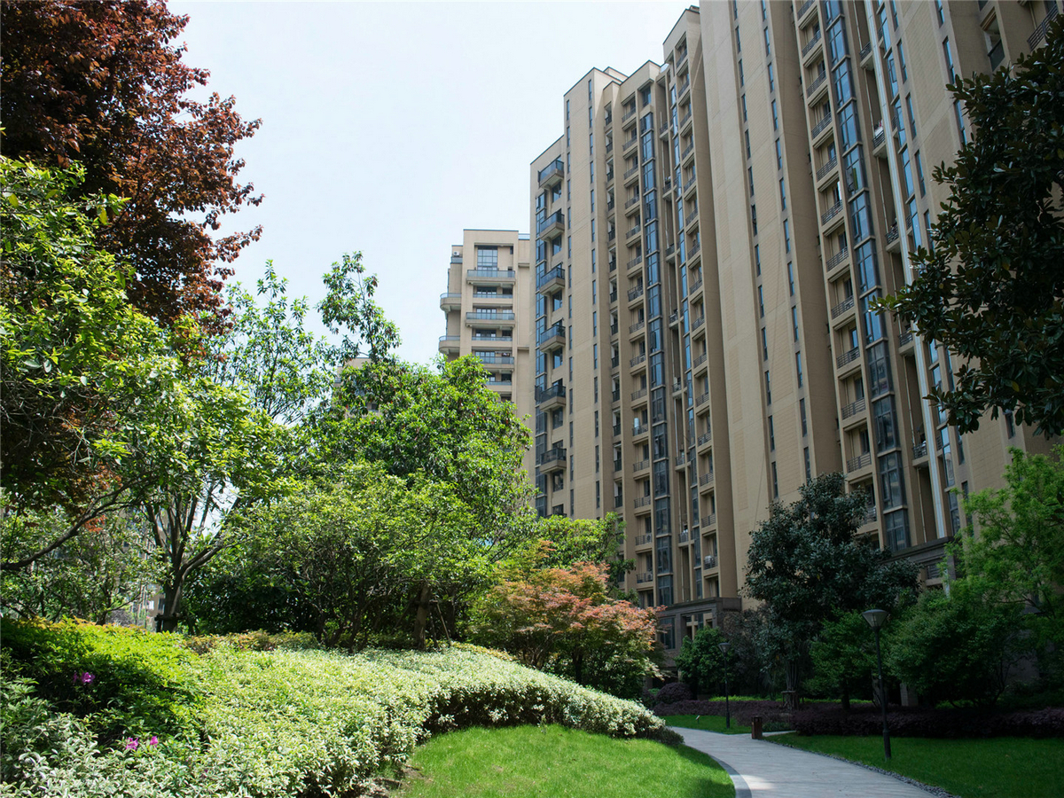 万家花城小区实景 13
