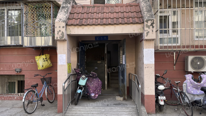 供电局宿舍家属楼外景图